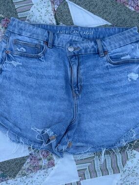 American Eagle Outfitters Curvy Stretch Mom Short